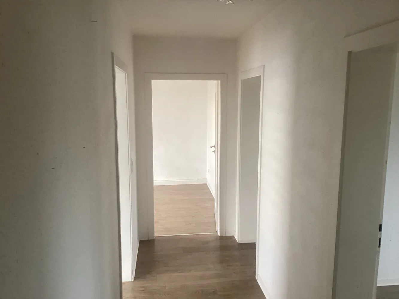 3 Zimmer Wohnung mit 67 m² in Stuttgart – Bild 2