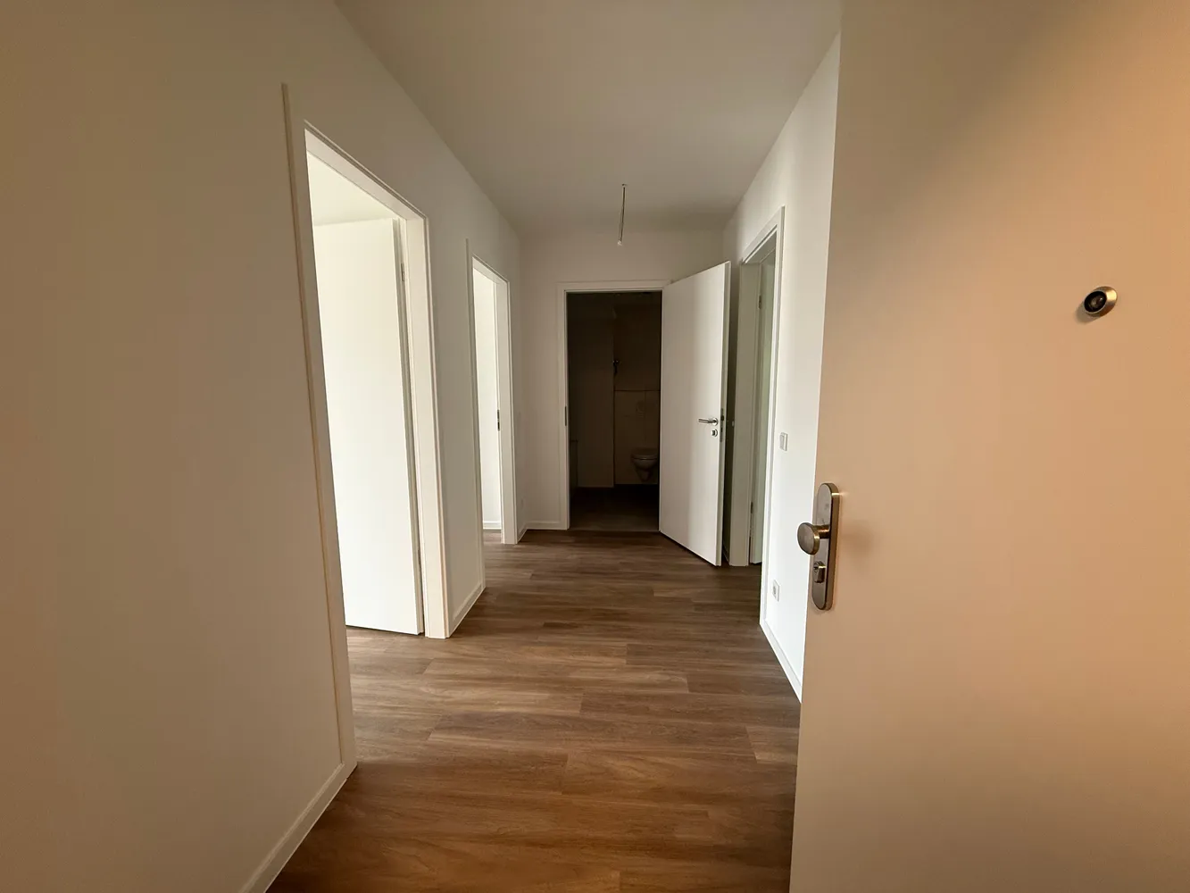 4 Zimmer Wohnung mit 86 m² in Hamburg – Bild 2