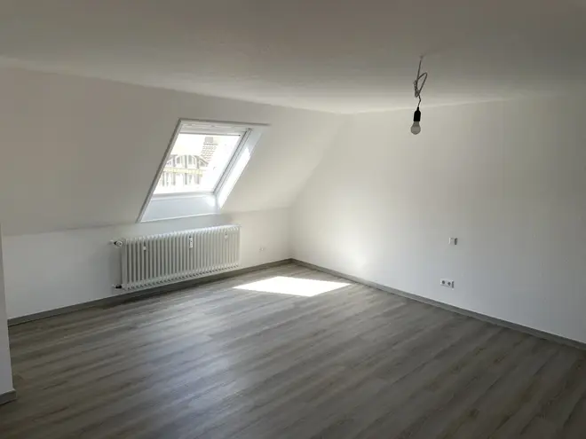 3 Zimmer Wohnung mit 98 m² in Karlsruhe – Bild 4