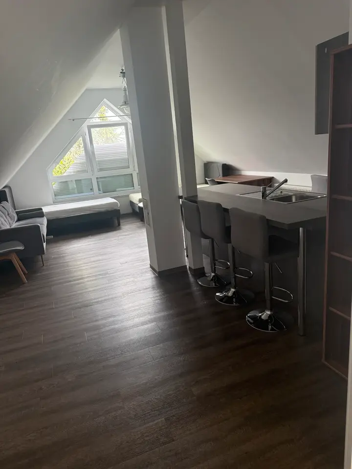 Studio mit 30 m² in Würzburg – Bild 1