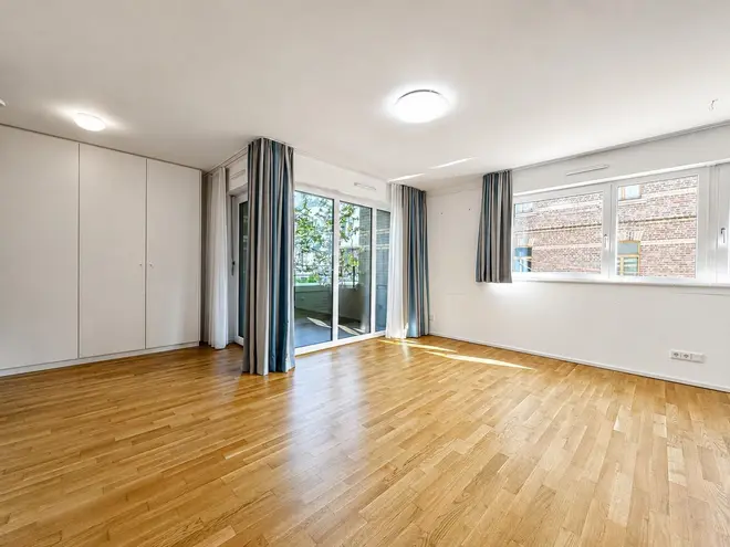2 Zimmer Wohnung mit 77 m² in Köln – Bild 3