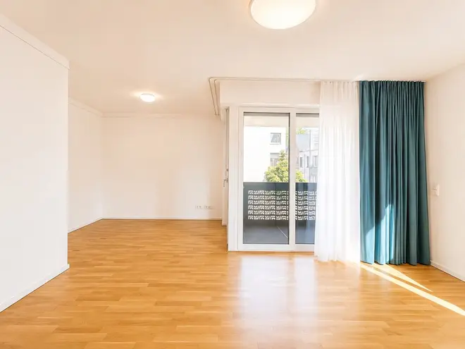 2 Zimmer Wohnung mit 77 m² in Köln – Bild 10