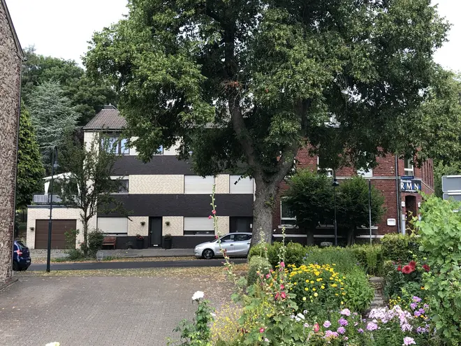 2 Zimmer Wohnung mit 72 m² in Aachen – Bild 1