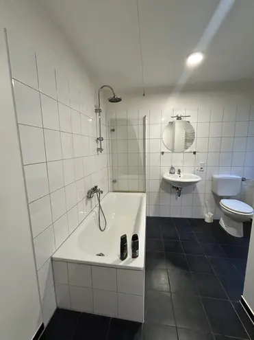 2 Zimmer Wohnung mit 72 m² in Aachen – Bild 3