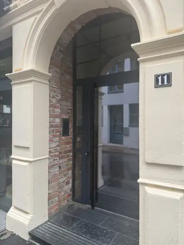 3 Zimmer Wohnung mit 104 m² in Hannover – Bild 2