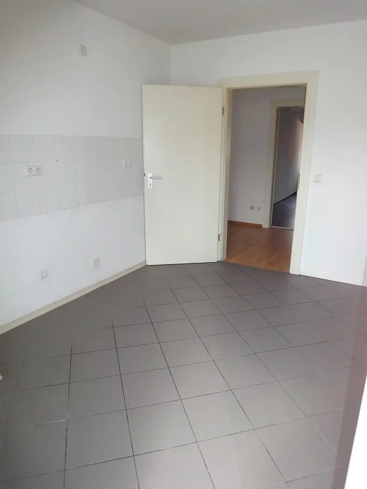 2 Zimmer Wohnung mit 62 m² in Gera – Bild 4