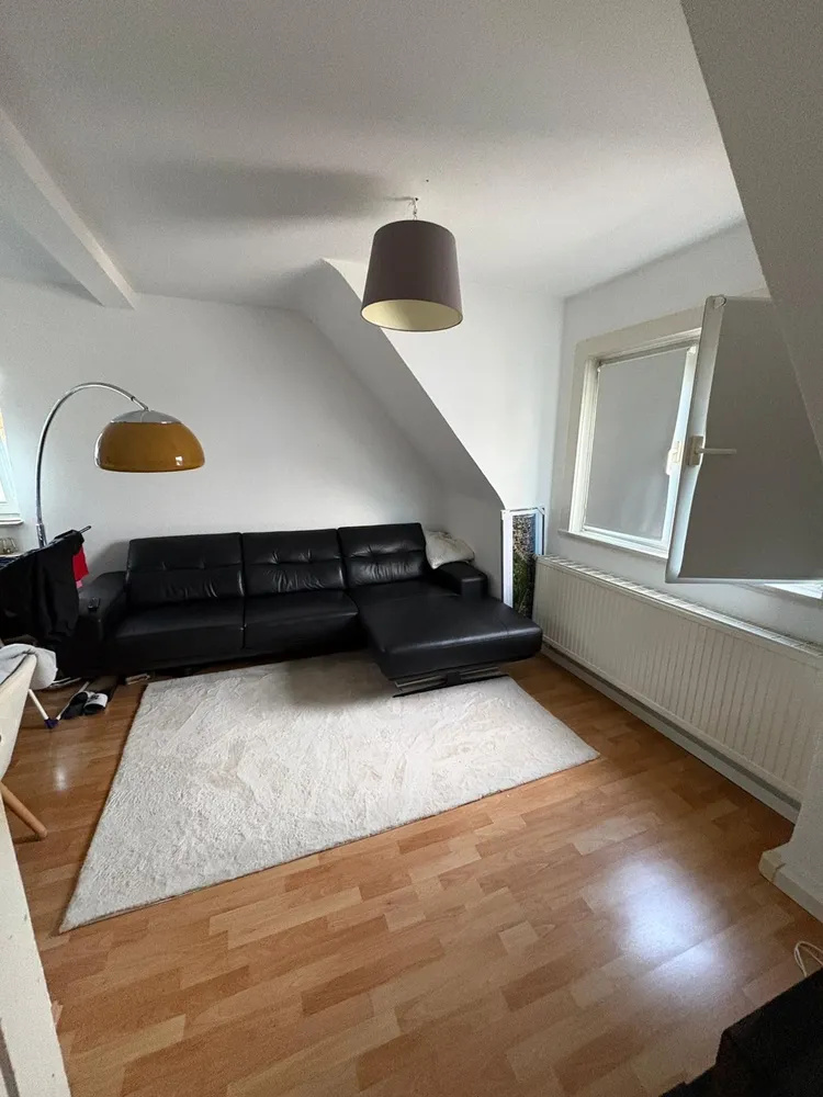 2 Zimmer Wohnung mit 49 m² in Stuttgart – Bild 1