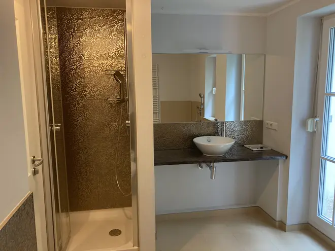 5 Zimmer Wohnung mit 99 m² in Stuttgart – Bild 6