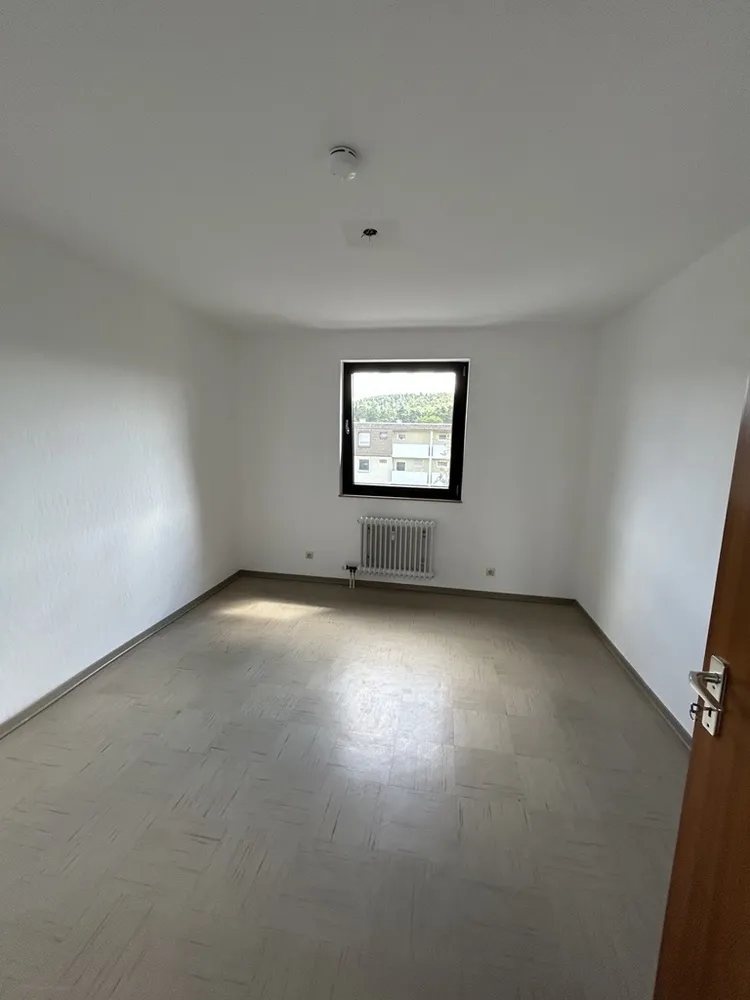 3 Zimmer Wohnung mit 80 m² in Kaiserslautern – Bild 2