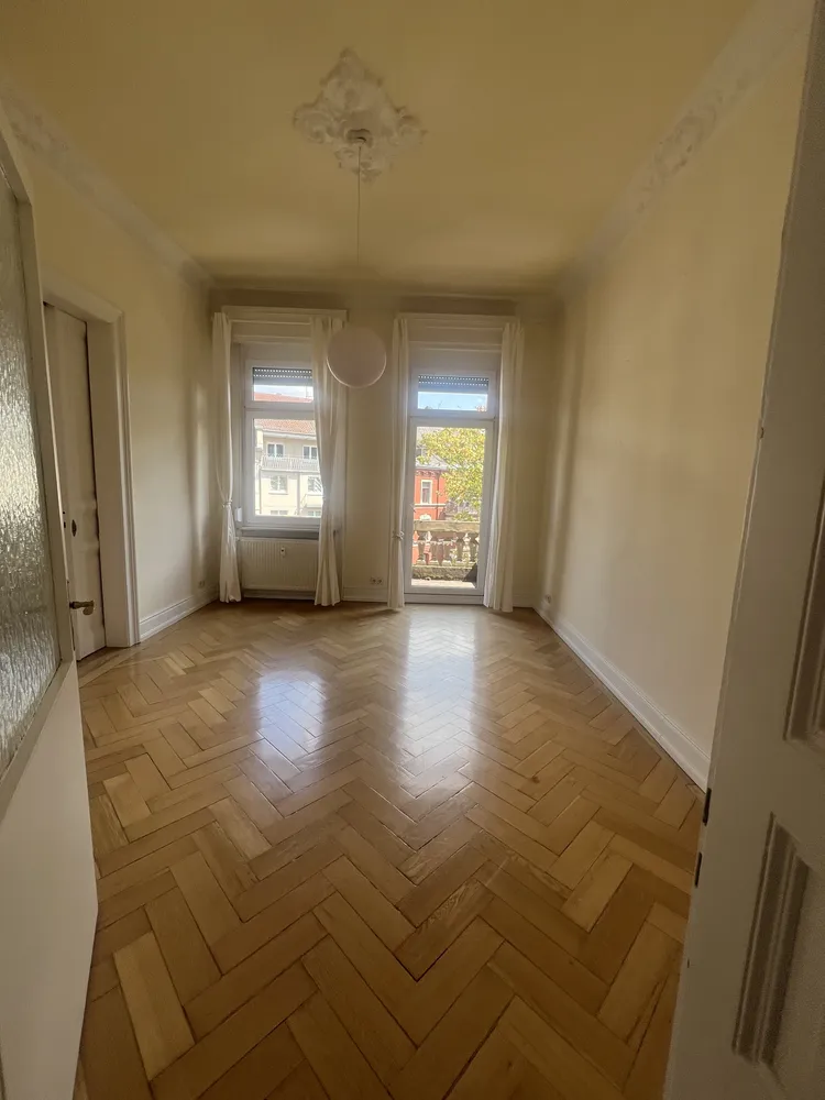 4 Zimmer Wohnung mit 140 m² in Wiesbaden – Bild 12