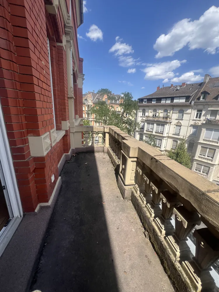 4 Zimmer Wohnung mit 140 m² in Wiesbaden – Bild 8