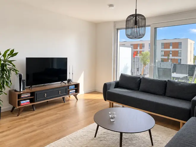 5 Zimmer Haus mit 138 m² in Wiesbaden – Bild 2