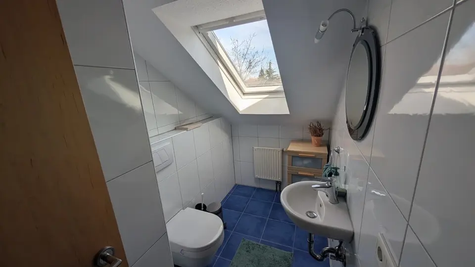 2 Zimmer Wohnung mit 120 m² in Erlangen – Bild 4