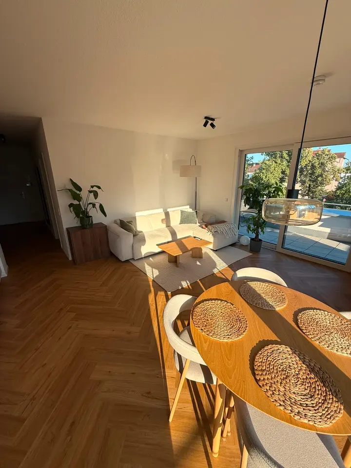 2 Zimmer Wohnung mit 71 m² in Augsburg – Bild 2