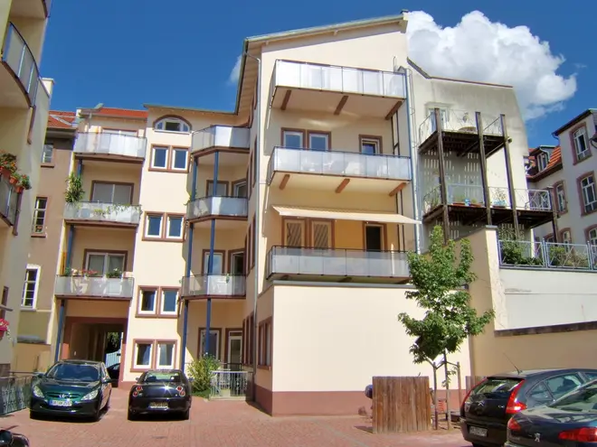 2 Zimmer Wohnung mit 96 m² in Mannheim – Bild 1