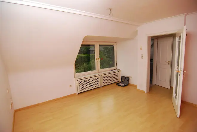 6 Zimmer Haus mit 160 m² in Frankfurt am Main – Bild 10