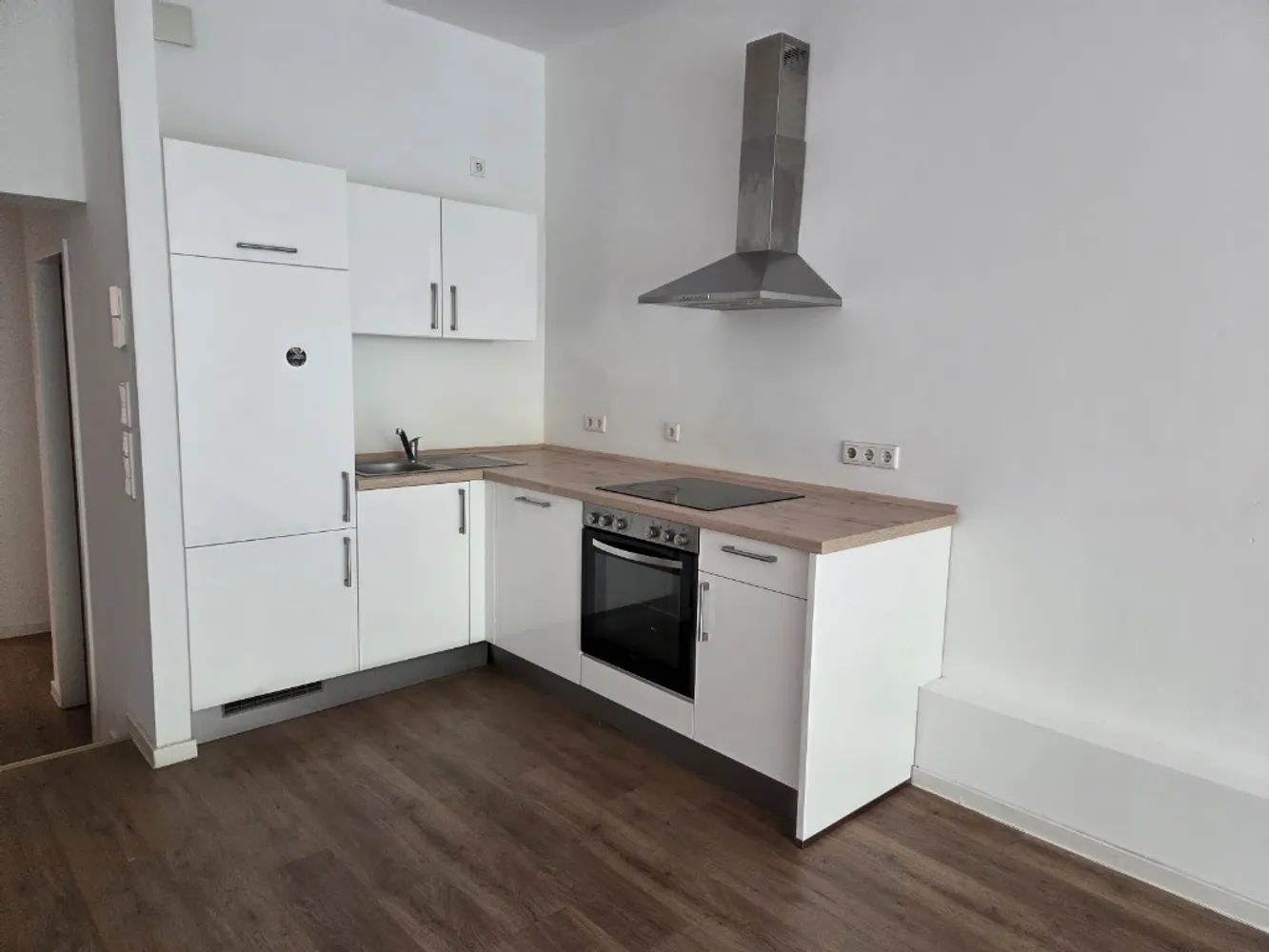 2 Zimmer Wohnung mit 76 m² in Bonn – Bild 2