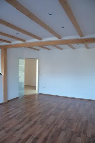 2 Zimmer Wohnung mit 81 m² in Köln – Bild 4