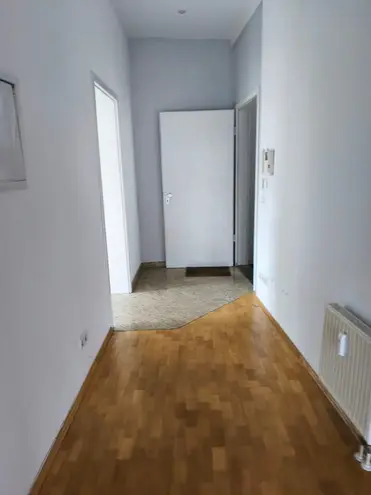 4 Zimmer Wohnung mit 137 m² in Halle (Saale) – Bild 2
