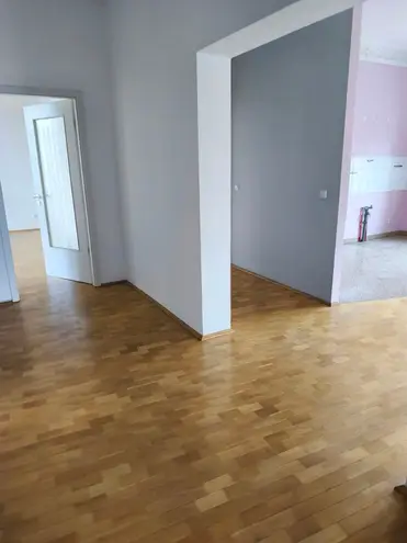 4 Zimmer Wohnung mit 137 m² in Halle (Saale) – Bild 4