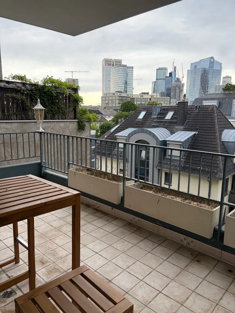 4 Zimmer Wohnung mit 175 m² in Frankfurt am Main – Bild 5