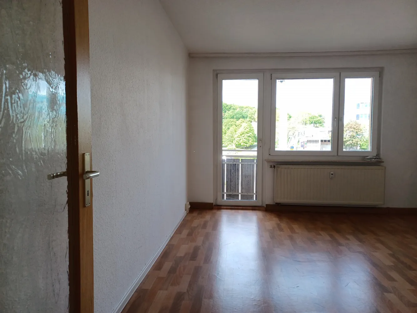 2 Zimmer Wohnung mit 53 m² in Plauen – Bild 4
