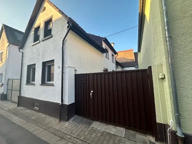 5 Zimmer Haus mit 100 m² in Worms – Bild 1