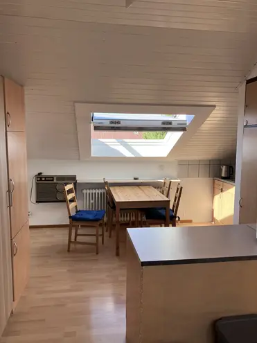 2 Zimmer Wohnung mit 54 m² in Karlsruhe – Bild 2