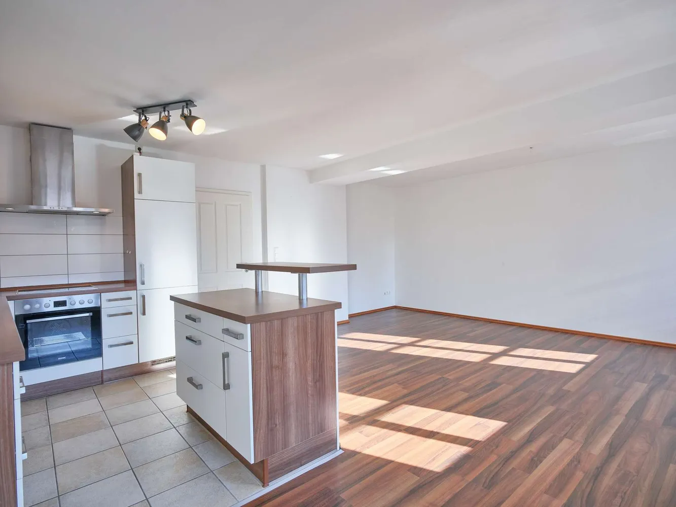 2 Zimmer Wohnung mit 75 m² in Landshut – Bild 5