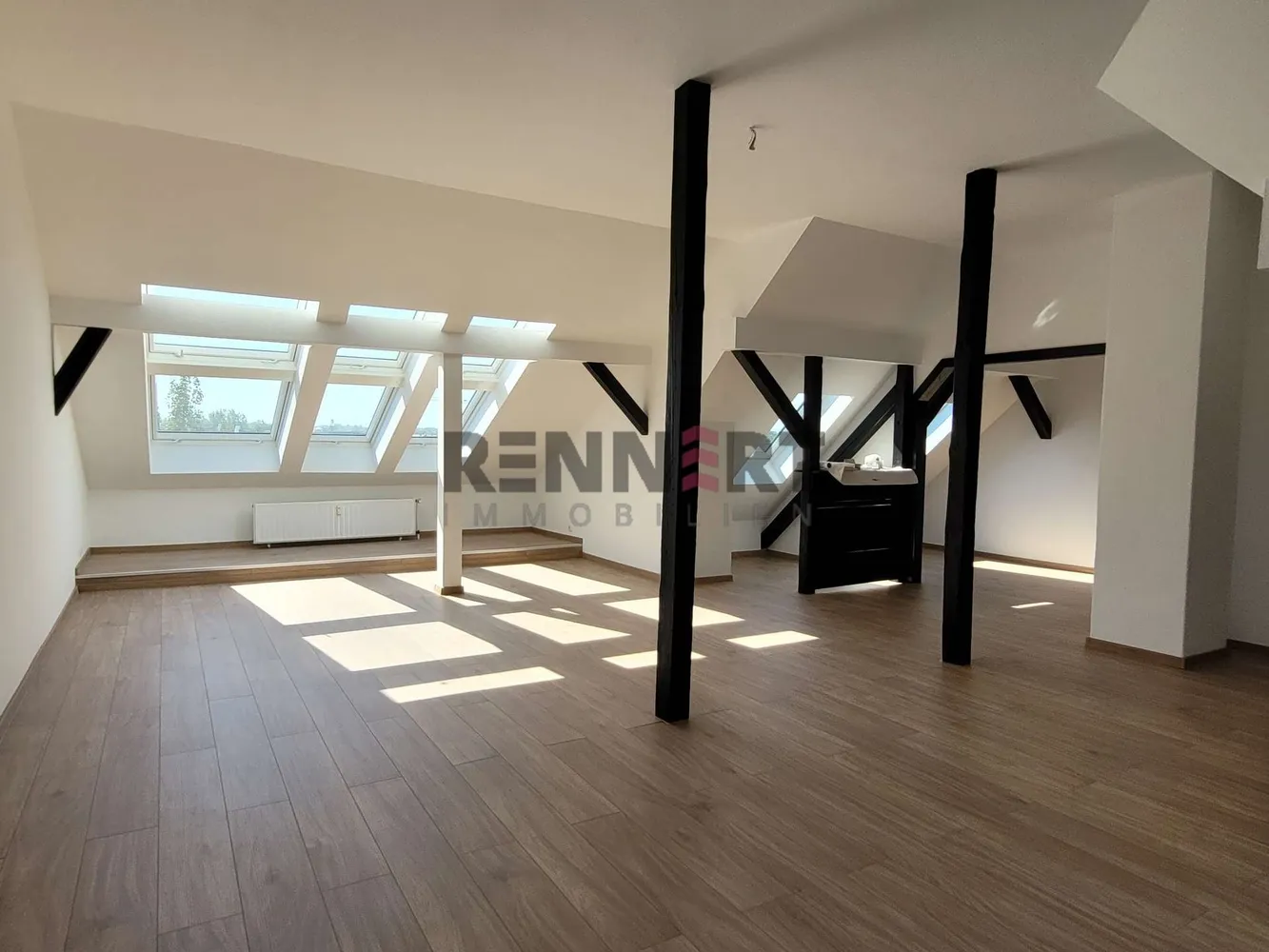 3 Zimmer Wohnung mit 117 m² in Leipzig – Bild 1