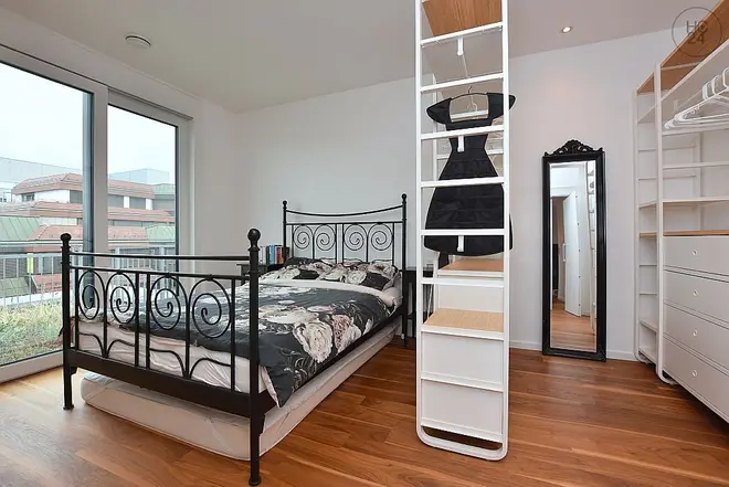 3 Zimmer Wohnung mit 95 m² in Stuttgart – Bild 2