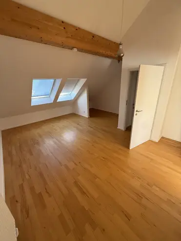 6 Zimmer Haus mit 135 m² in Frankfurt am Main – Bild 11