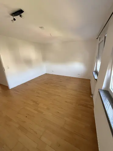 6 Zimmer Haus mit 135 m² in Frankfurt am Main – Bild 7