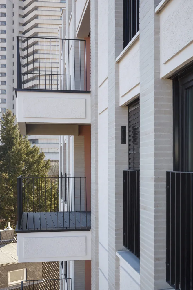 4 Zimmer Wohnung mit 81 m² in Frankfurt am Main – Bild 3