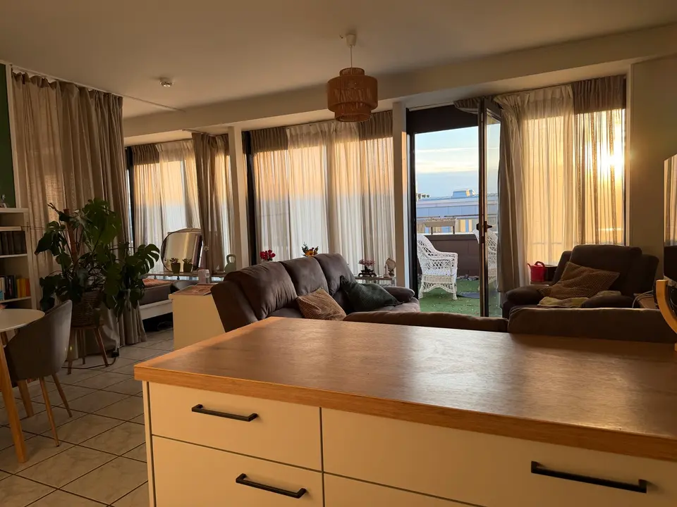 2 Zimmer Wohnung mit 78 m² in Saarbrücken – Bild 2