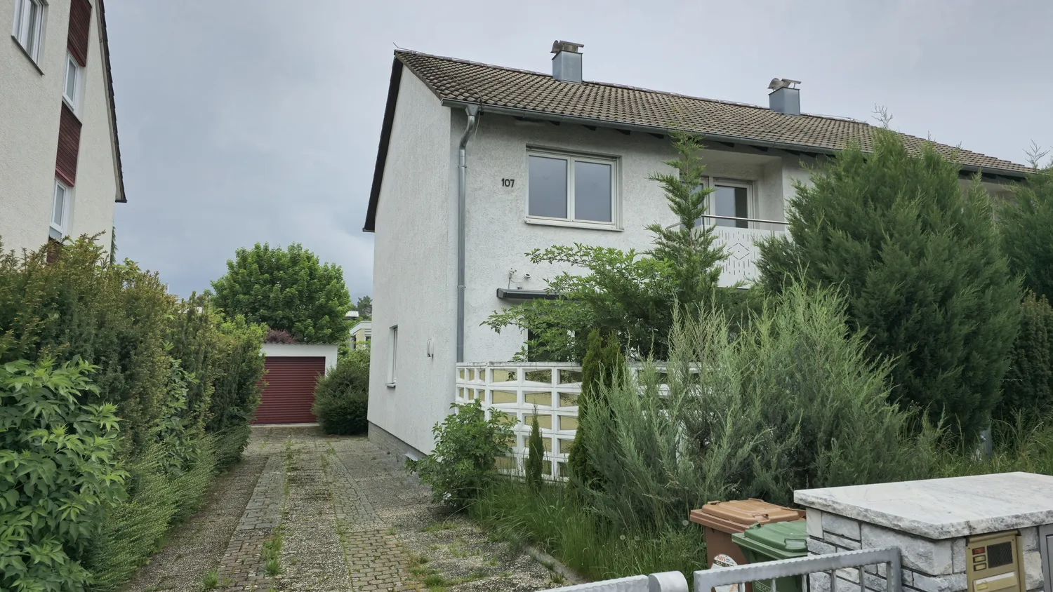 4 Zimmer Haus mit 100 m² in Stuttgart – Bild 1