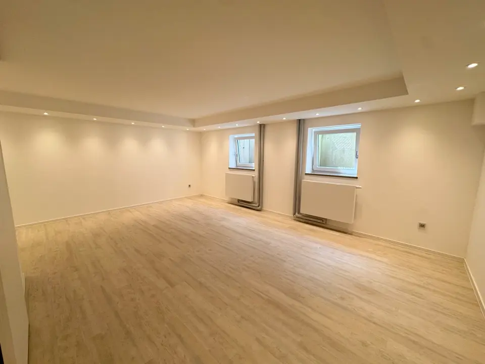 4 Zimmer Wohnung mit 143 m² in Amberg – Bild 2