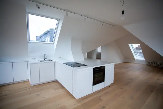 2 Zimmer Wohnung mit 82 m² in Frankfurt am Main – Bild 4