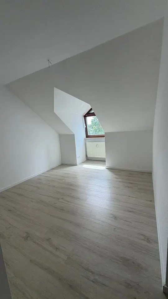 3 Zimmer Wohnung mit 98 m² in Erlangen – Bild 7