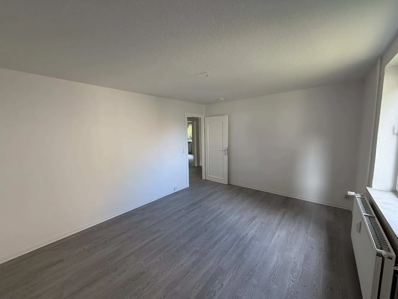 5 Zimmer Wohnung mit 110 m² in Salzgitter – Bild 2