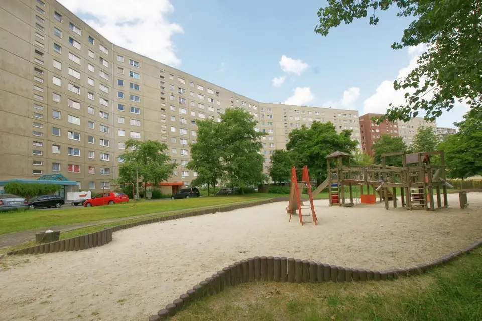 3 Zimmer Wohnung mit 70 m² in Plauen – Bild 2