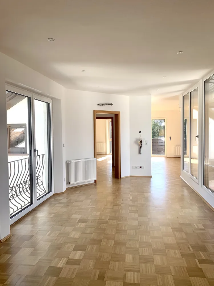4 Zimmer Wohnung mit 95 m² in Aschaffenburg – Bild 1