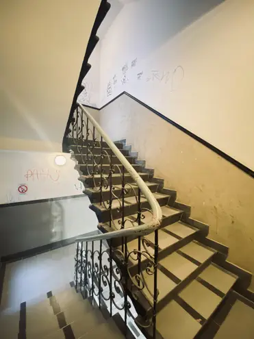 4 Zimmer Wohnung mit 100 m² in Frankfurt am Main – Bild 9