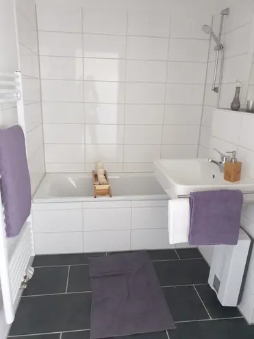 3 Zimmer Wohnung mit 75 m² in Bonn – Bild 2