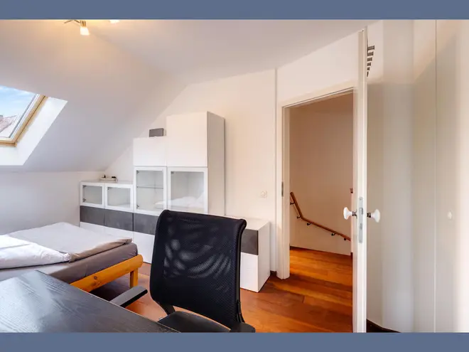 3 Zimmer Haus mit 140 m² in München – Bild 6