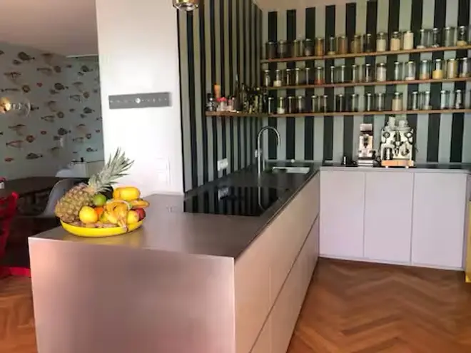 6 Zimmer Haus mit 120 m² in München – Bild 2