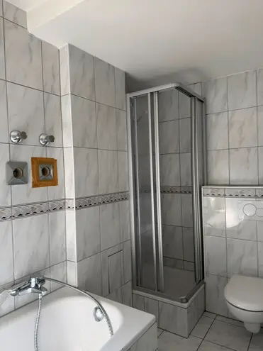 4 Zimmer Wohnung mit 104 m² in Saarbrücken – Bild 4
