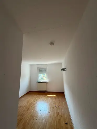 4 Zimmer Wohnung mit 104 m² in Saarbrücken – Bild 5