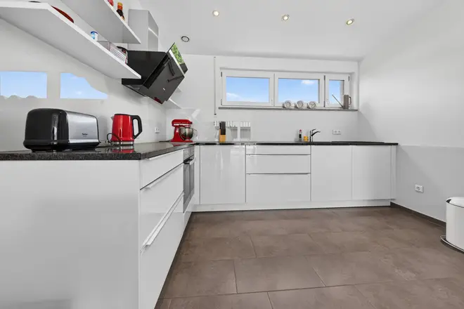 3 Zimmer Wohnung mit 119 m² in Augsburg – Bild 4