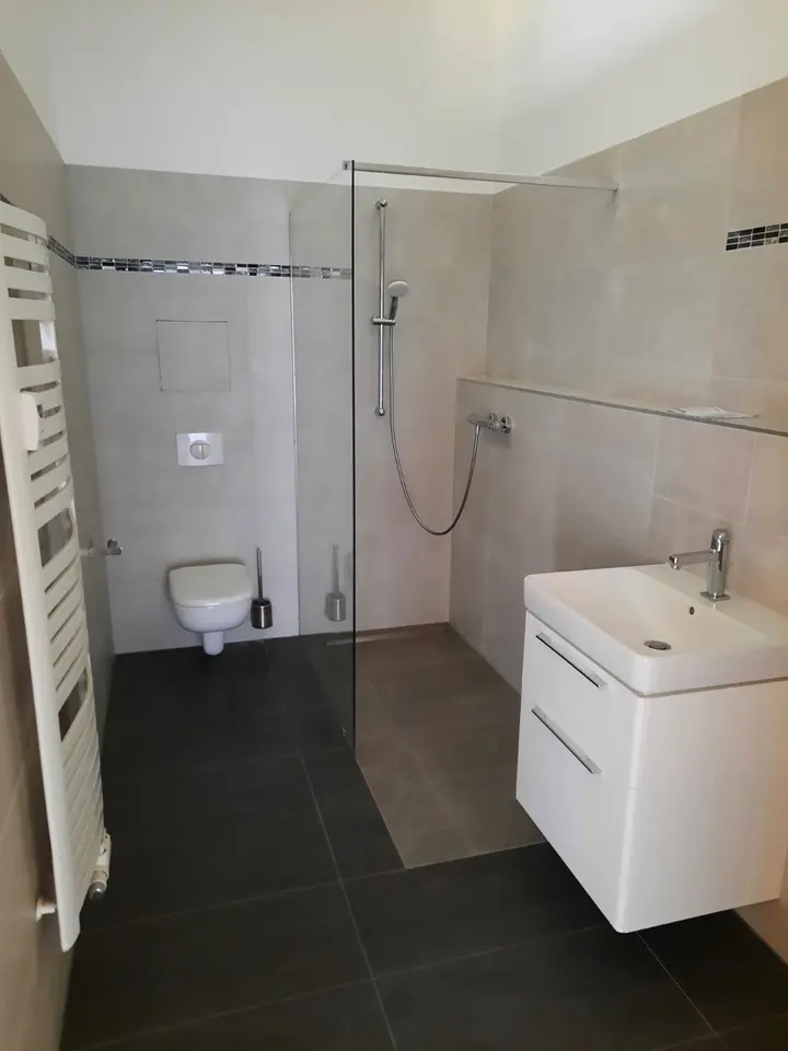 6 Zimmer Wohnung mit 191 m² in Cottbus – Bild 4